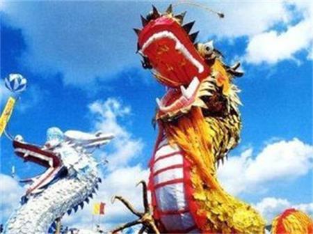 探水鉆機(jī)廠家與您一起挑龍頭嘍！