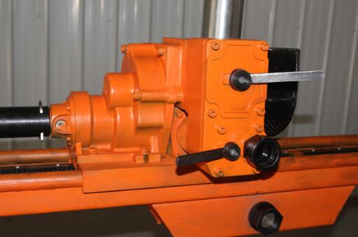 【山西長治】氣動架柱式鉆機(jī)格外受青睞