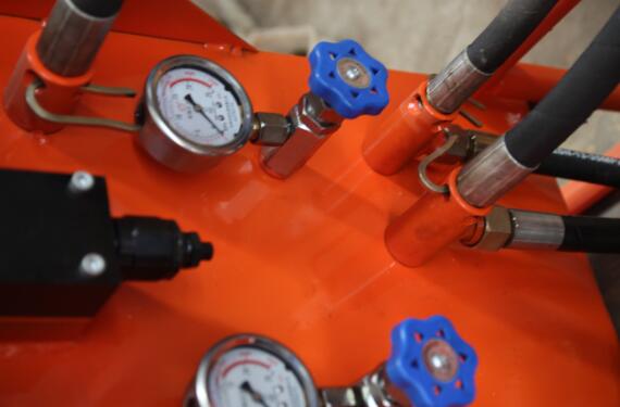 都知道液壓回轉(zhuǎn)鉆機鉆孔勁大，但你知道工作原理是什么嗎?