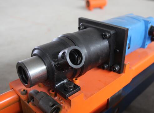 擁有這臺架柱式液壓回轉鉆機，空調WIFI西瓜等著你