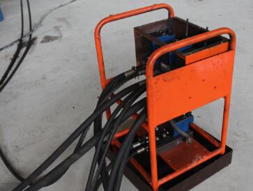 甘肅白銀液壓探水鉆機(jī)型號 鉆機(jī)好用品種多樣