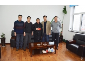 標(biāo)題：海拉爾試驗(yàn)站為困難職工發(fā)放國(guó)機(jī)愛(ài)心基金
瀏覽次數(shù)：3574
發(fā)表時(shí)間：2017-01-26