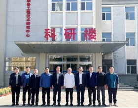 標題:五征集團姜衛(wèi)東董事長一行蒞臨呼和浩特分院考察調(diào)研
瀏覽次數(shù):1011
發(fā)表時間:2022-09-21