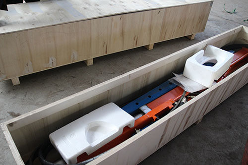 ZYJ-430/200液壓架柱式回轉(zhuǎn)鉆機(jī)發(fā)貨實(shí)圖