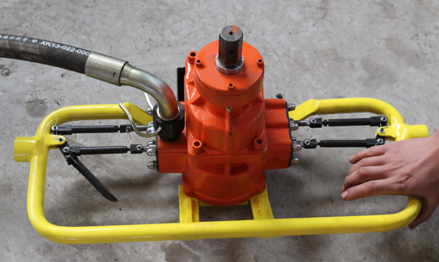 啟睿ZQSJ-140/4.1氣動手持鉆機(jī)實拍圖